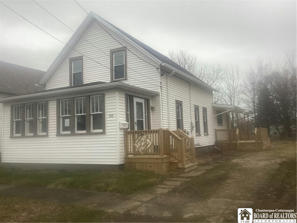 108 LORD ST, DUNKIRK, NY 14048, photo 1 of 38